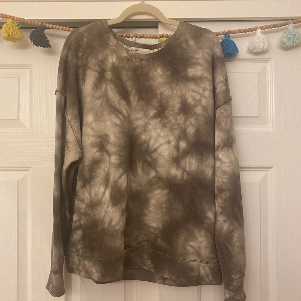 Knox Rose Crewneck, green